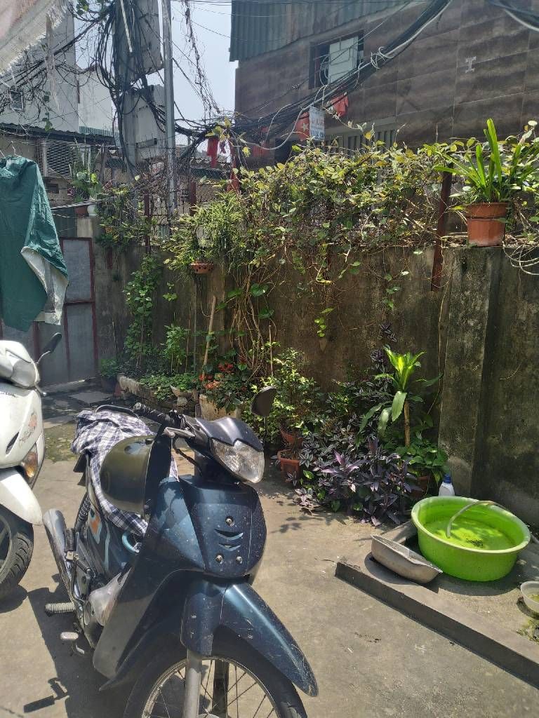 Bán nhà Lĩnh Nam - diện tích 72m2 1 tầng - lô góc - giá 5,5 tỷ