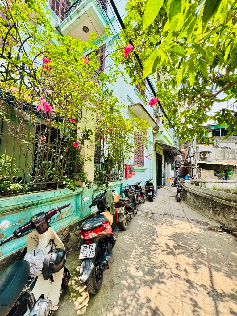 Bán nhà Hoàng Mai - diện tích 60m2 3 tầng - Mặt ngõ ô tô vào nhà - giá 19 tỷ