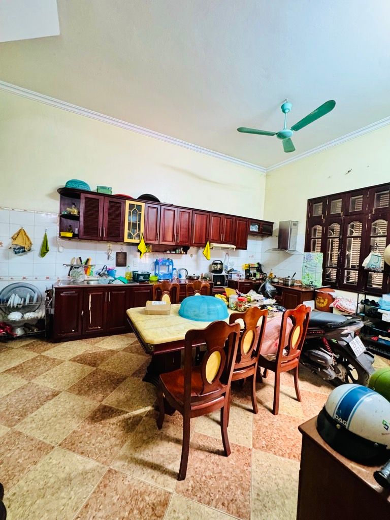 Bán nhà Hoàng Mai - diện tích 60m2 3 tầng - Mặt ngõ ô tô vào nhà - giá 19 tỷ