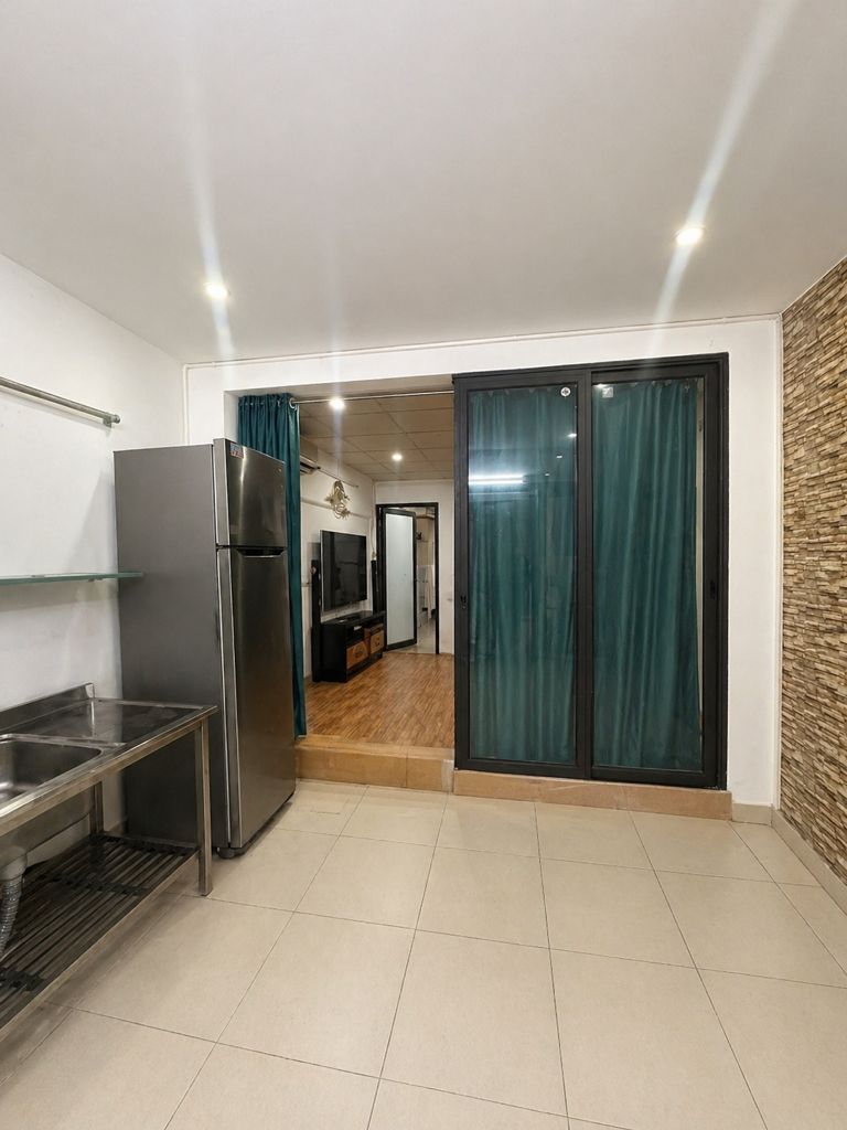 Bán nhà Phương Mai - diện tích 60m2 1 tầng - nhà 2 mặt ngõ thông, ô tô tải qua cửa - giá 7,3 tỷ