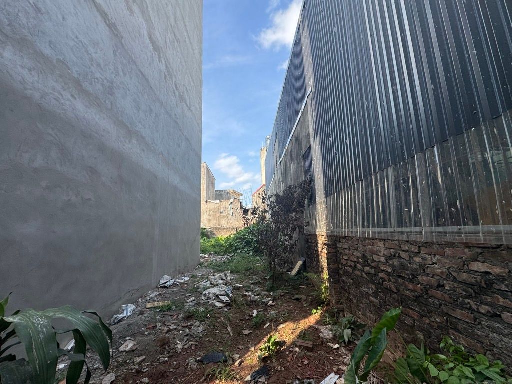 Bán nhà Thuý Lĩnh - diện tích 39m2 1 tầng - mặt ngõ thông, thoáng - giá 6,2 tỷ