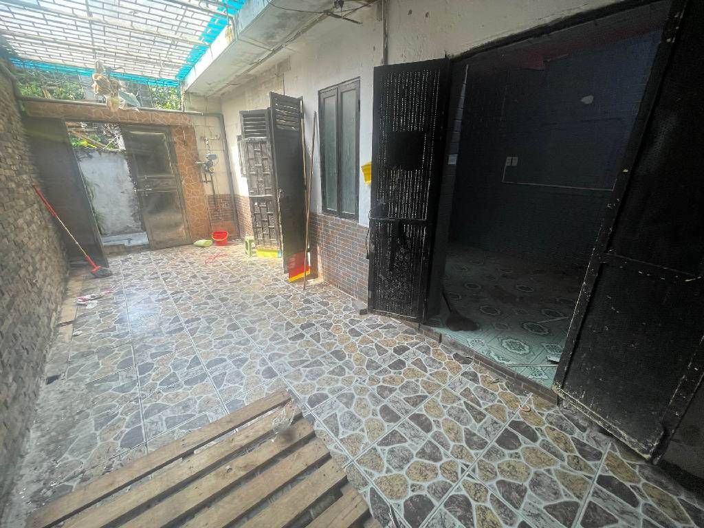 Bán nhà Hoàng Ngọc Phách - diện tích 36,1m2 1 tầng - Ô tô đỗ cửa - giá 7,4 tỷ