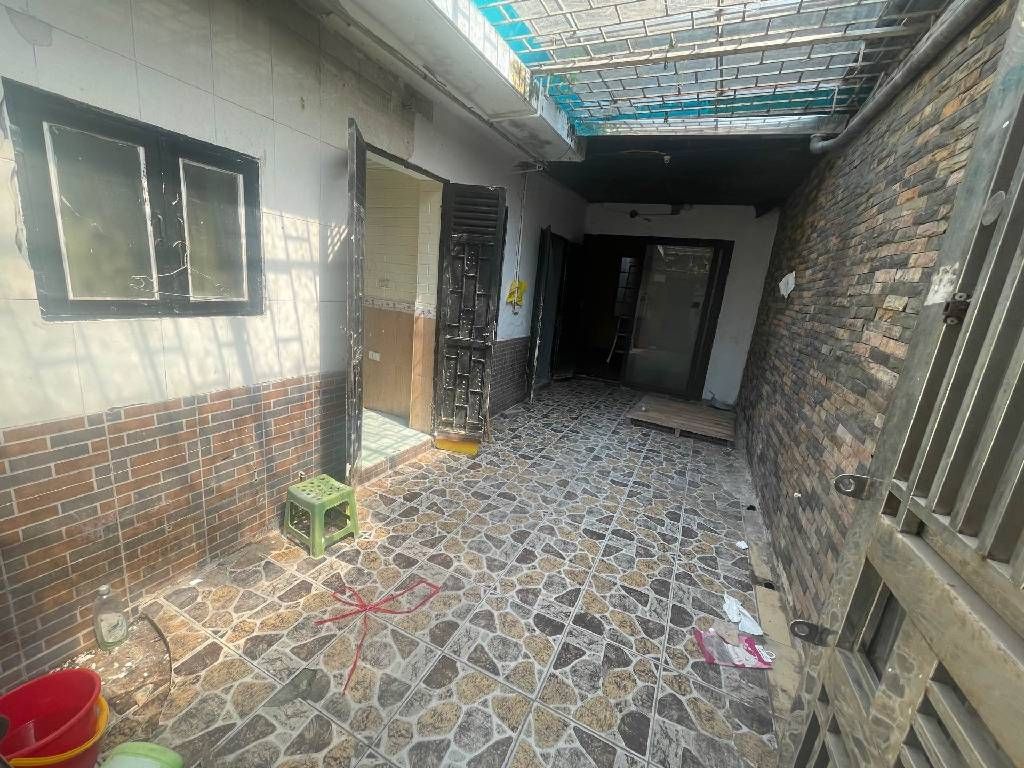 Bán nhà Hoàng Ngọc Phách - diện tích 36,1m2 1 tầng - Ô tô đỗ cửa - giá 7,4 tỷ