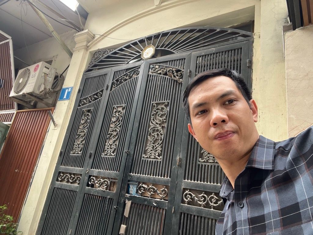 Bán nhà Tân Mai - diện tích 26m2 4 tầng - ô tô đỗ cửa - giá 7,8 tỷ