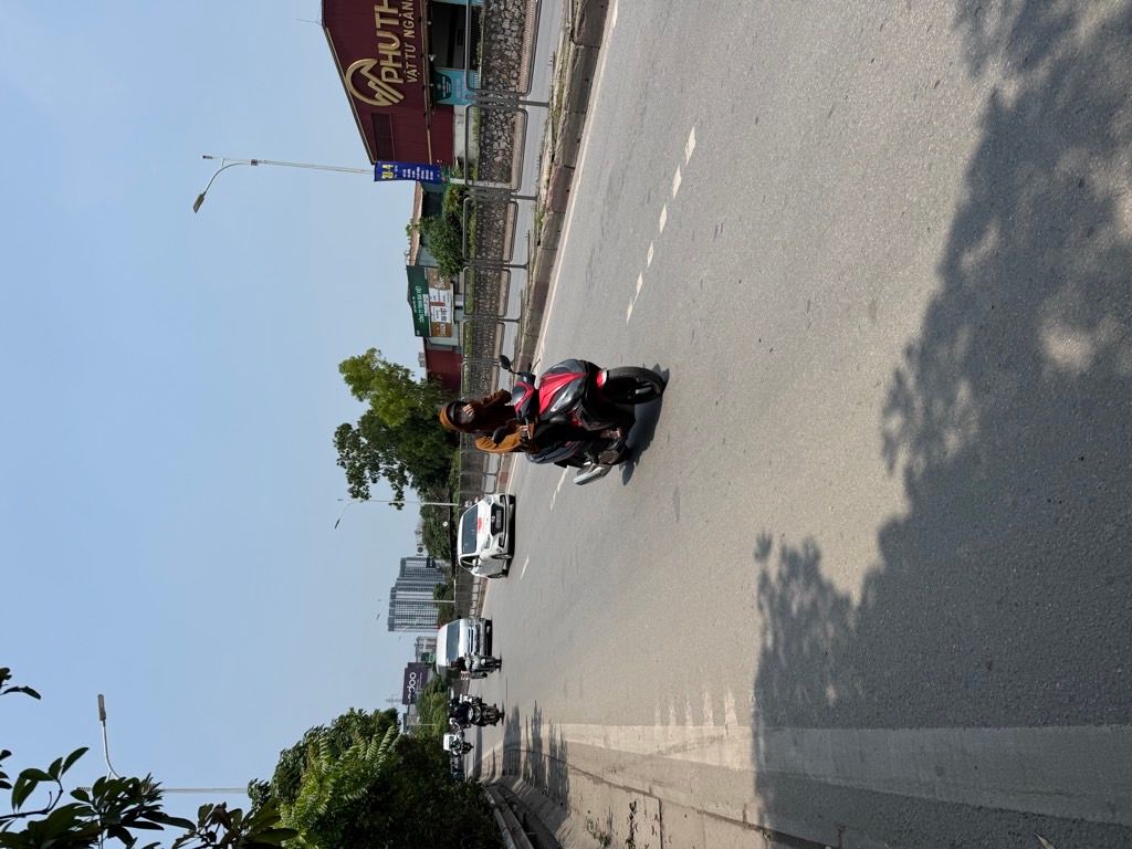 Bán nhà Nguyễn Khoái - diện tích 50m2 3 tầng - Ô TÔ TRÁNH - giá 15 tỷ