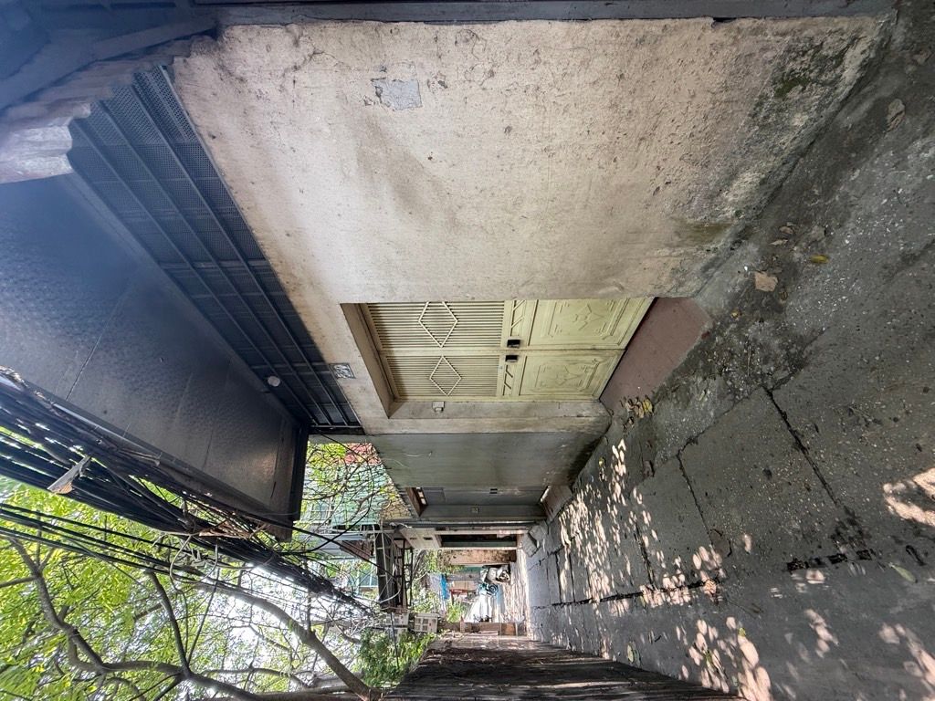 Bán nhà Nguyễn Khoái - diện tích 50m2 3 tầng - Ô TÔ TRÁNH - giá 15 tỷ