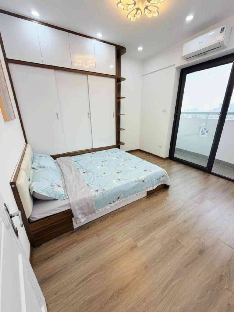 Bán nhà Vĩnh Hoàng - diện tích 62m2 13 tầng - ô tô đỗ chân tòa nhà - giá 4,85 tỷ