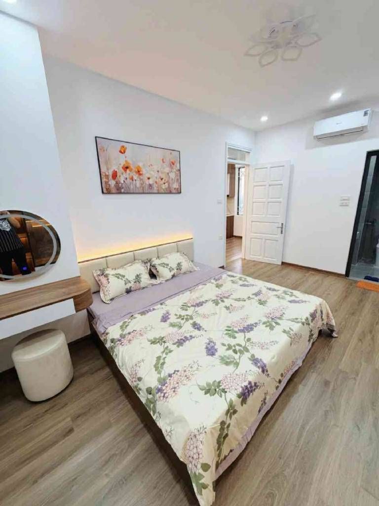 Bán nhà Vĩnh Hoàng - diện tích 62m2 13 tầng - ô tô đỗ chân tòa nhà - giá 4,85 tỷ