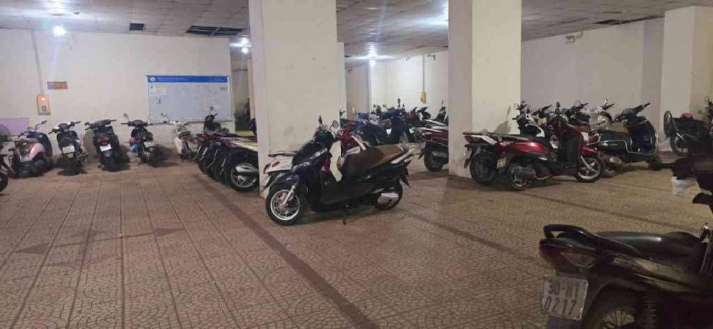 Bán nhà Vĩnh Hoàng - diện tích 62m2 13 tầng - ô tô đỗ chân tòa nhà - giá 4,85 tỷ