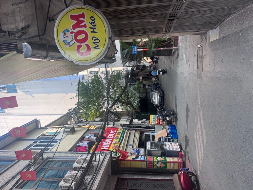 Bán nhà Quan Nhân - diện tích 20,1m2 6 tầng - Sổ đỏ chính chủ - giá 9,8 tỷ