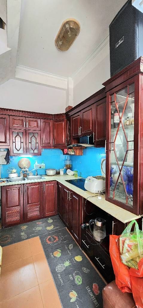 Bán nhà Hồng Mai - diện tích 24m2 6 tầng - 3 mặt thoáng - giá 6,5 tỷ