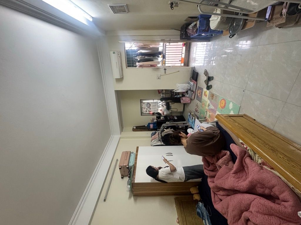 Bán nhà Lĩnh Nam - diện tích 62,1m2 6 tầng - Ô tô tránh đỗ - giá 13,3 tỷ