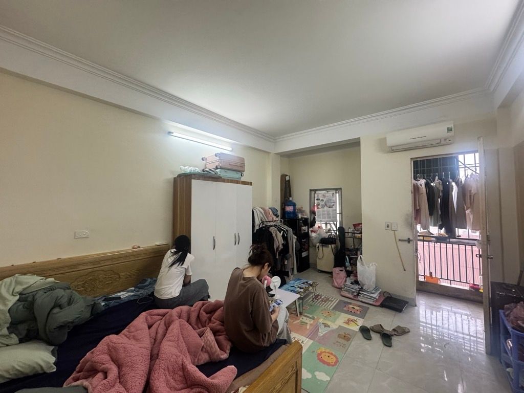 Bán nhà Lĩnh Nam - diện tích 62,1m2 6 tầng - Ô tô tránh đỗ - giá 13,3 tỷ