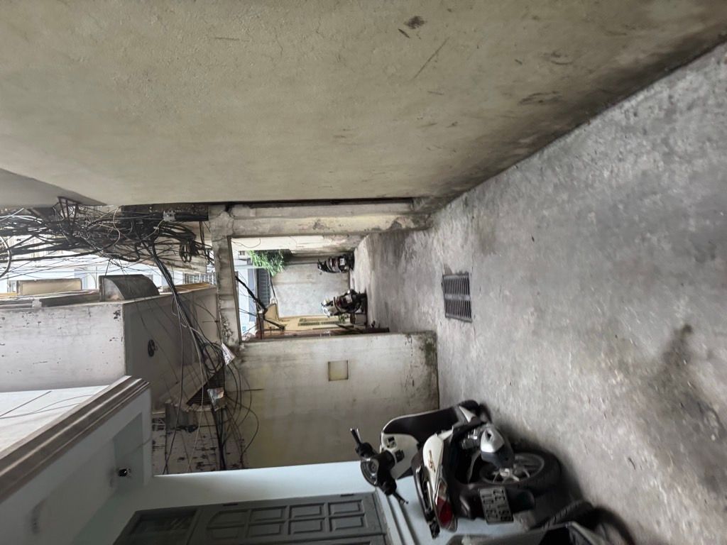 Bán nhà Bùi Ngọc Dương - diện tích 10m2 4 tầng - Nhà nhỏ xinh - giá 1,85 tỷ