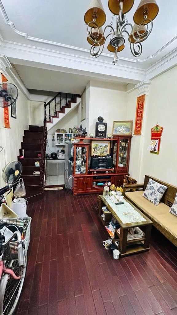 Bán nhà Cát Linh - diện tích 25,1m2 4 tầng - Cực Hiếm - giá 6,7 tỷ