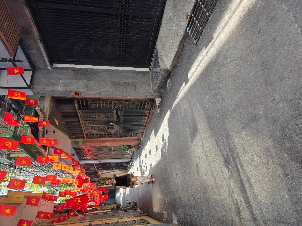 Bán nhà Khương Hạ - diện tích 60m2 3 tầng - Nhà gần mặt phố siêu hiếm - giá 11 tỷ