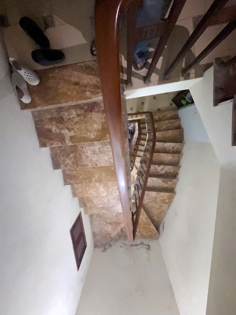 Bán nhà Ngõ Tô Hoàng - diện tích 74m2 6 tầng - 2 mặt ngõ - giá 18,3 tỷ