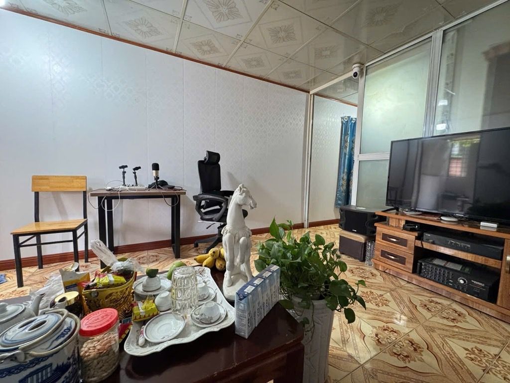 Bán nhà Hoàng Văn Thái - diện tích 49,2m2 1 tầng - Mặt đường ô tô tránh, đất vuông đẹp - giá 5,5 tỷ