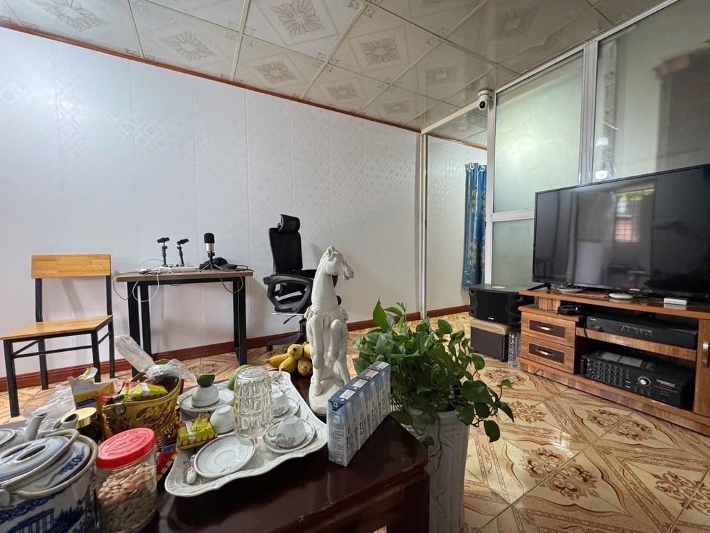 Bán nhà Hoàng Văn Thái - diện tích 49,2m2 1 tầng - Mặt đường ô tô tránh, đất vuông đẹp - giá 5,5 tỷ