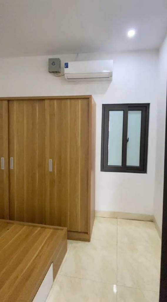 Bán nhà Đông Thiên - diện tích 31m2 3 tầng - gần ô tô - giá 3 tỷ