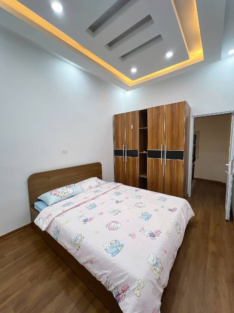 Bán nhà Ngõ Văn Chương - diện tích 22.9m2 4 tầng - Nhà dân xây chắc chắn, 2 mặt ngõ 2 thoáng - giá 6,3 tỷ