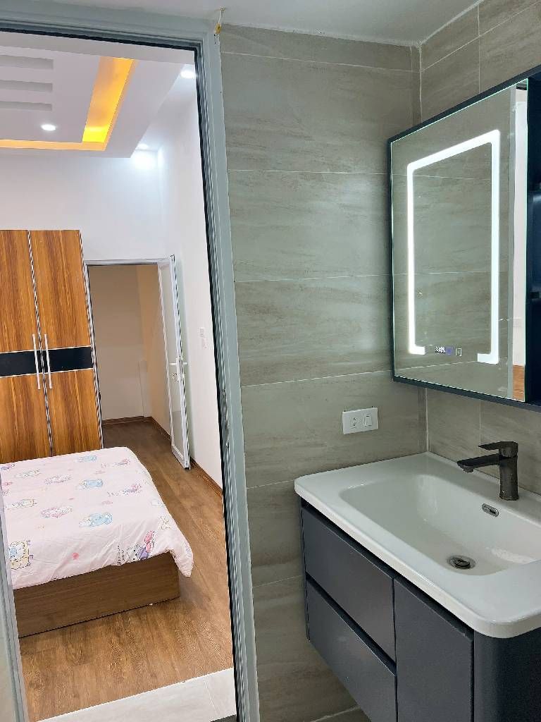 Bán nhà Ngõ Văn Chương - diện tích 22.9m2 4 tầng - Nhà dân xây chắc chắn, 2 mặt ngõ 2 thoáng - giá 6,3 tỷ