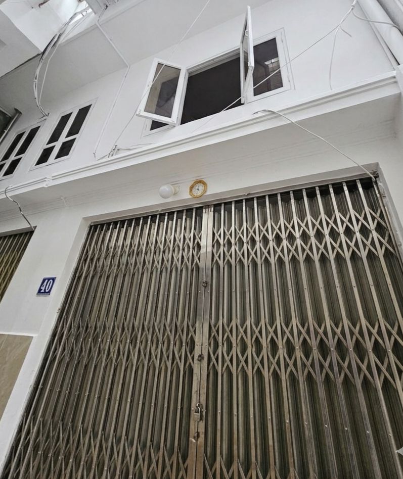 Bán nhà Ngõ Văn Chương - diện tích 22.9m2 4 tầng - Nhà dân xây chắc chắn, 2 mặt ngõ 2 thoáng - giá 6,3 tỷ
