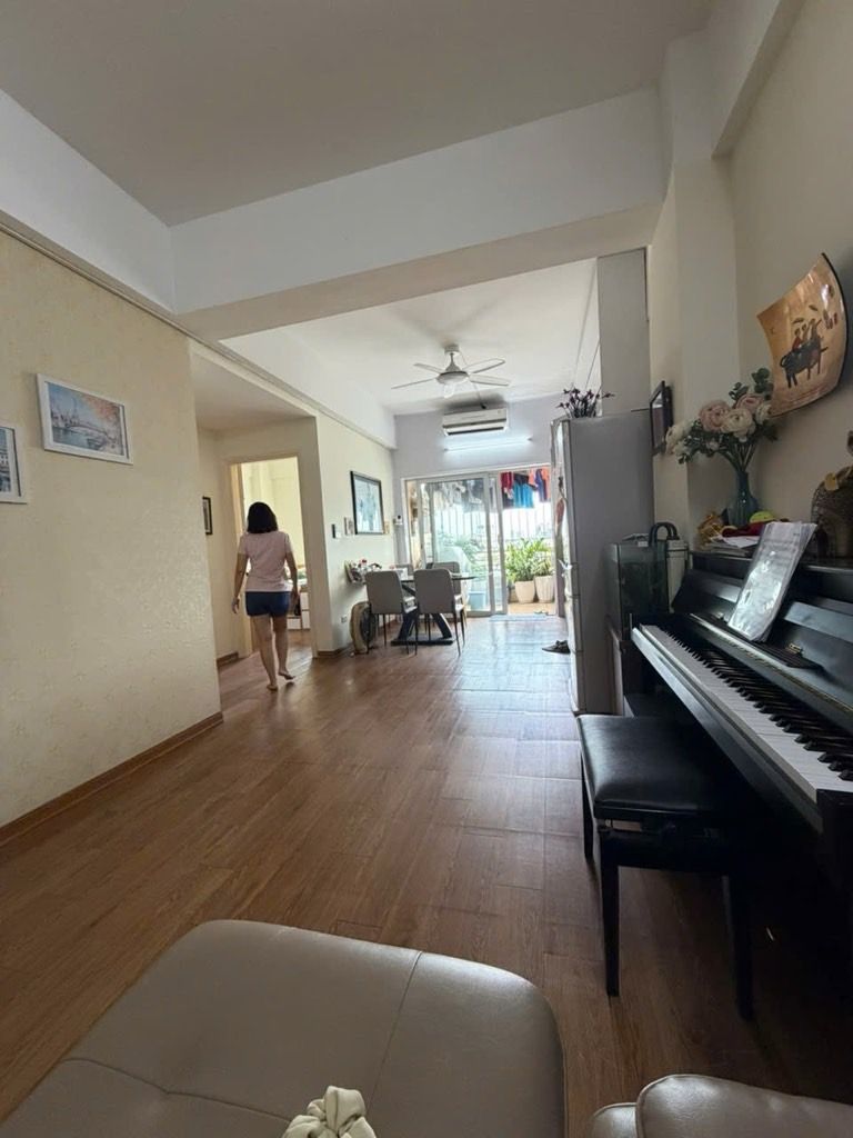 Bán nhà Trịnh Đình Cửu - diện tích 68,7m2 1 tầng - Kinh doanh sầm uất - giá 5,9 tỷ