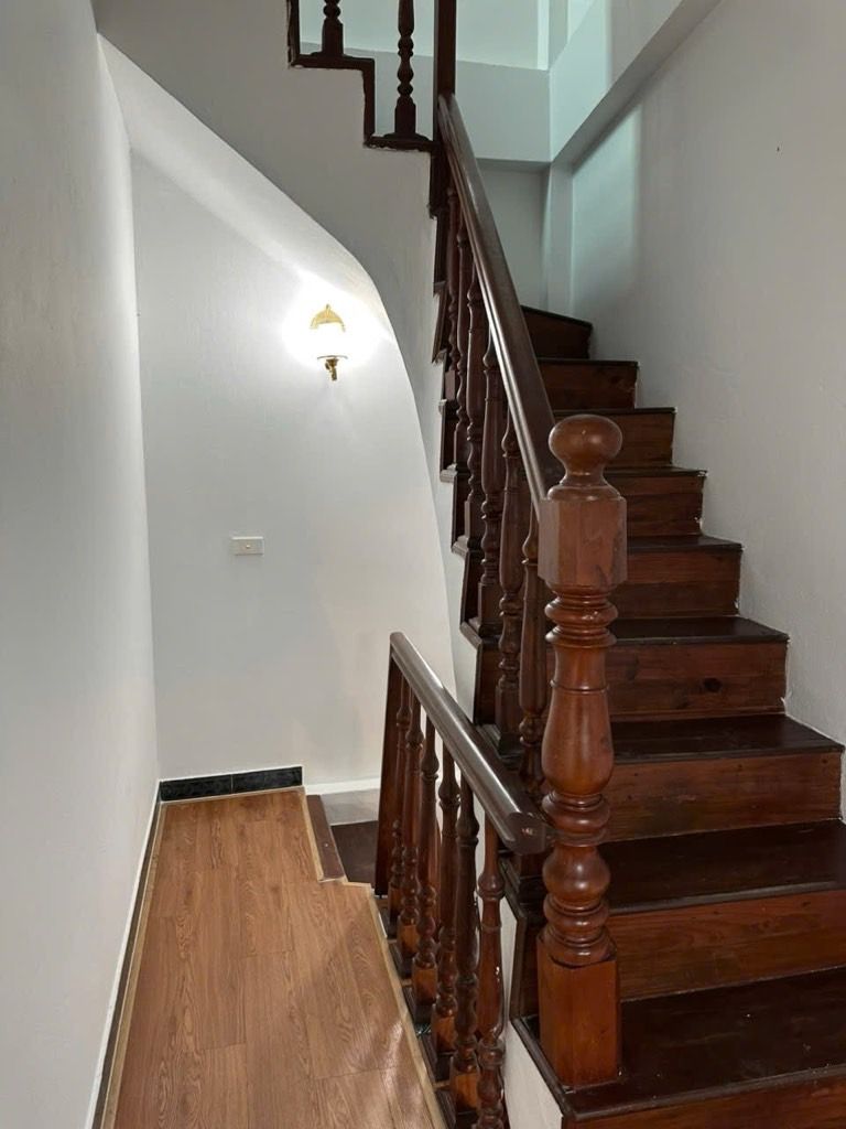 Bán nhà Minh Khai - diện tích 25m2 5 tầng - LÔ GÓC - NHÀ ĐẸP Ở LUÔN - giá 5,99 tỷ