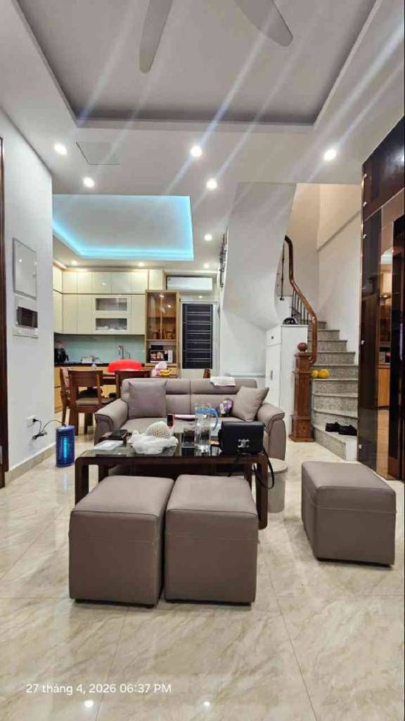 Bán nhà Cát Linh - diện tích 47.3m2 6 tầng - Nhà đẹp long lanh, thang máy - giá 13,95 tỷ