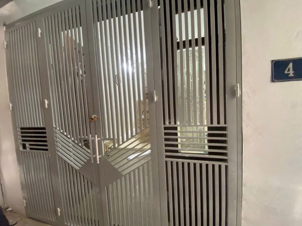 Bán nhà Lê Thanh Nghị - diện tích 45m2 4 tầng - SIÊU PHẨM MẶT NGÕ THÔNG - giá 13,4 tỷ