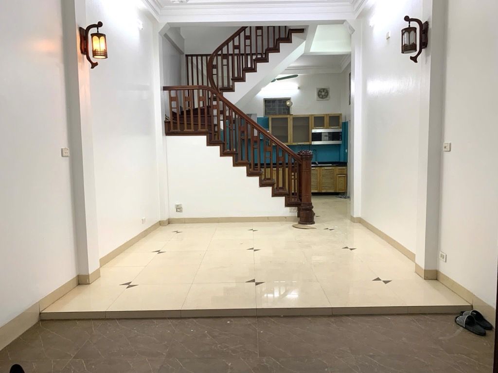 Bán nhà Lê Thanh Nghị - diện tích 45m2 4 tầng - SIÊU PHẨM MẶT NGÕ THÔNG - giá 13,4 tỷ