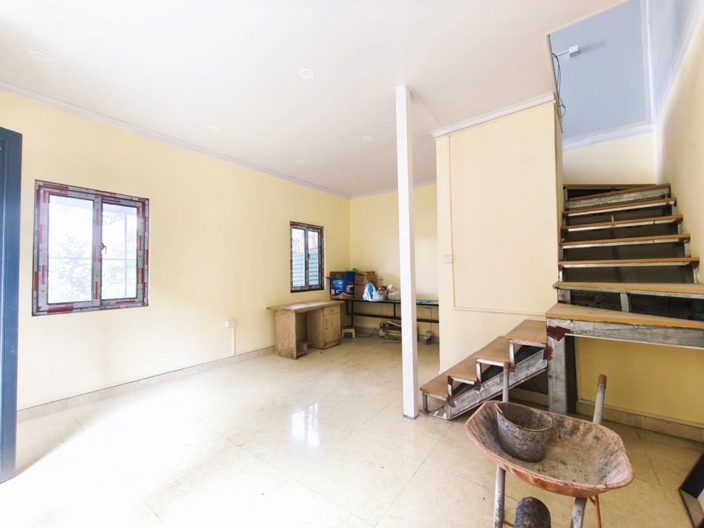 Bán nhà Đỗ Mười - diện tích 28m2 2 tầng - gần phố - giá 2,58 tỷ