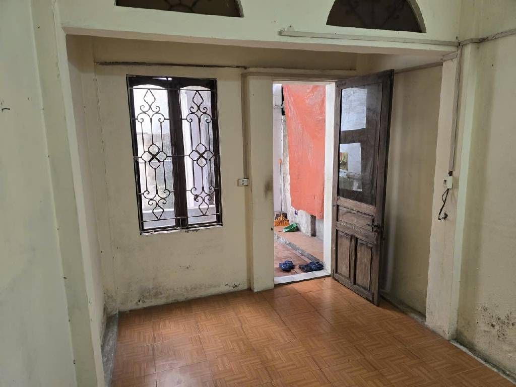Bán nhà Nguyễn Lương Bằng - diện tích 28.2m2 3 tầng - Cực hiếm, ô tô tránh - giá 7,2 tỷ