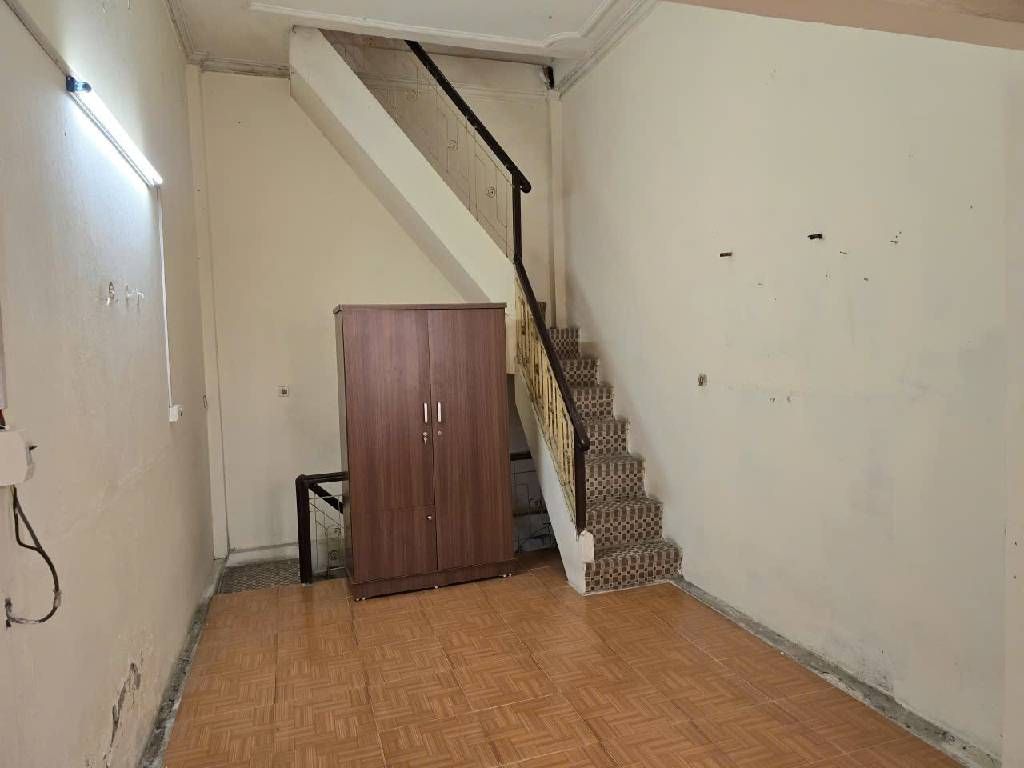 Bán nhà Nguyễn Lương Bằng - diện tích 28.2m2 3 tầng - Cực hiếm, ô tô tránh - giá 7,2 tỷ