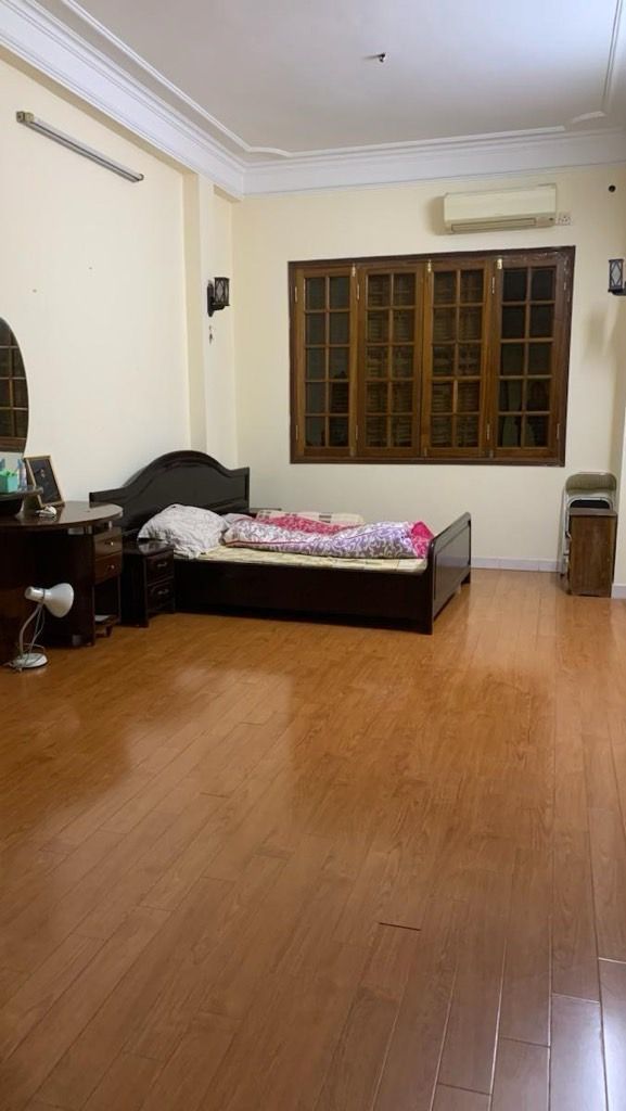 Bán nhà Nguyễn Chí Thanh - diện tích 36m2 5 tầng - Ô tô Tránh - giá 18,5 tỷ