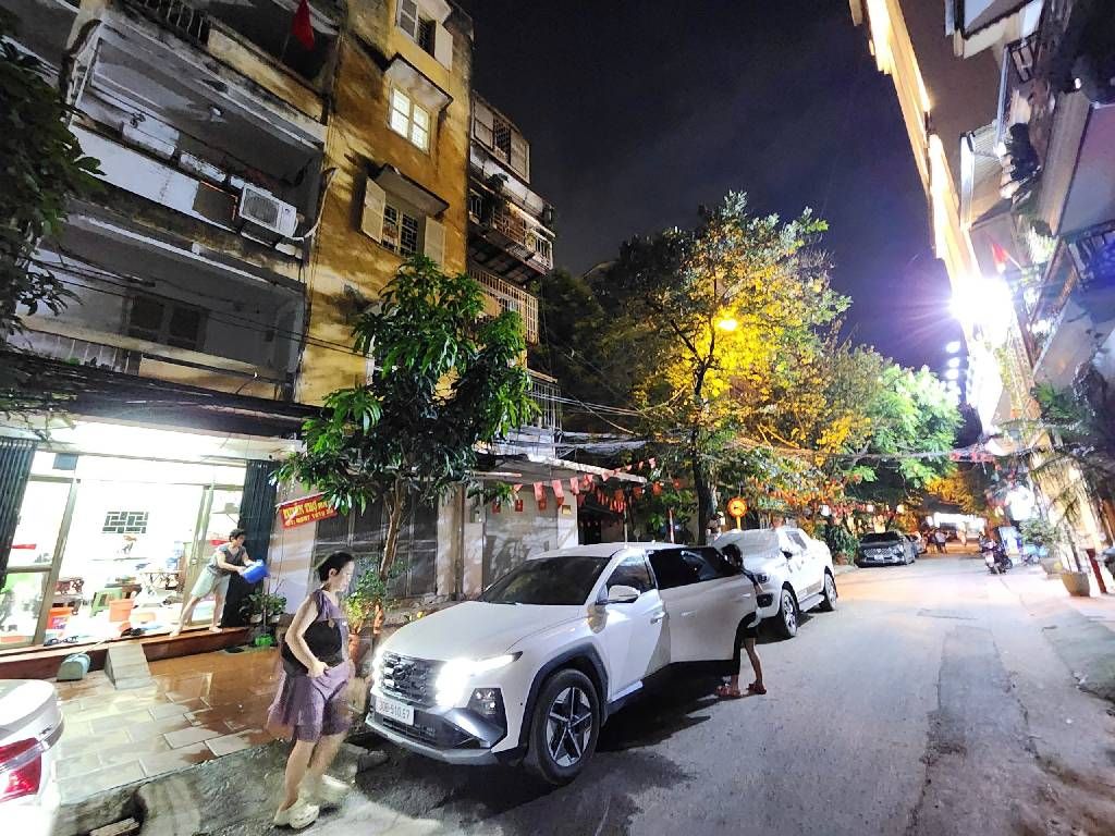 Bán nhà Lương Khánh Thiện - diện tích 90m2 5 tầng - Lô góc cực thoáng - giá 4,99 tỷ