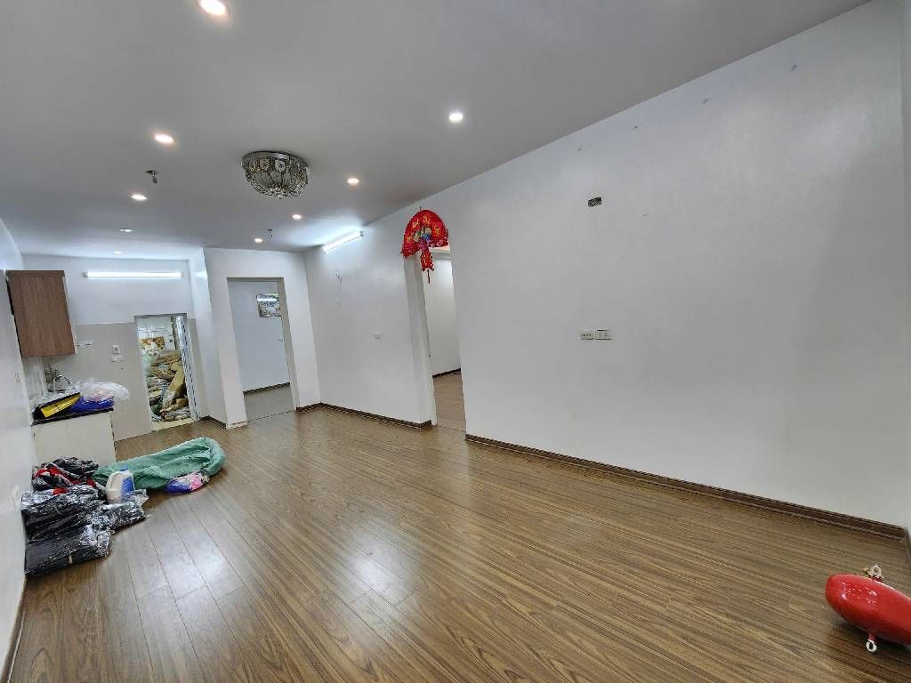 Bán nhà Lương Khánh Thiện - diện tích 90m2 5 tầng - Lô góc cực thoáng - giá 4,99 tỷ