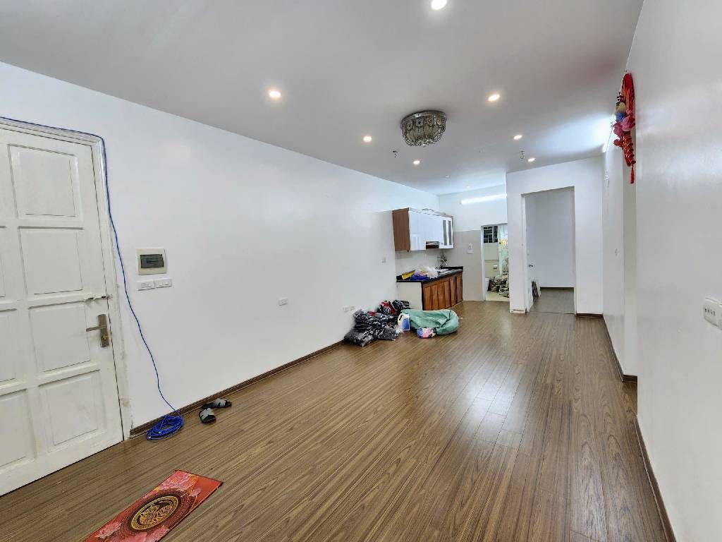 Bán nhà Lương Khánh Thiện - diện tích 90m2 5 tầng - Lô góc cực thoáng - giá 4,99 tỷ