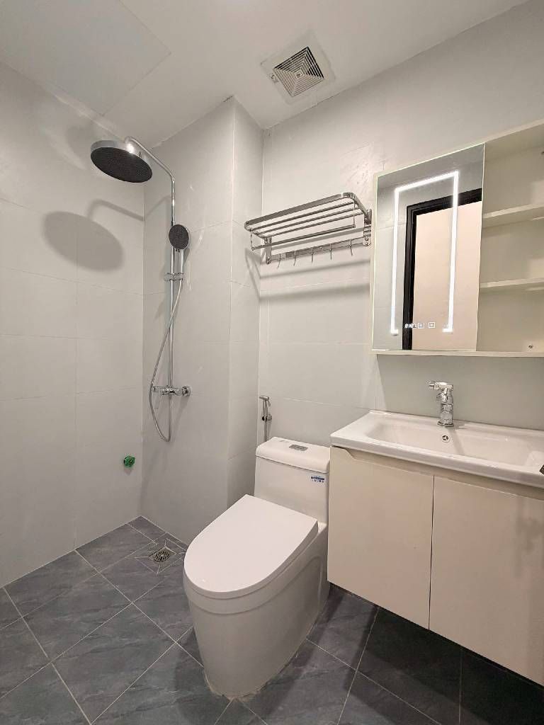 Bán nhà Khương Trung - diện tích 25m2 5 tầng - Ô tô đỗ cửa - giá 7,35 tỷ