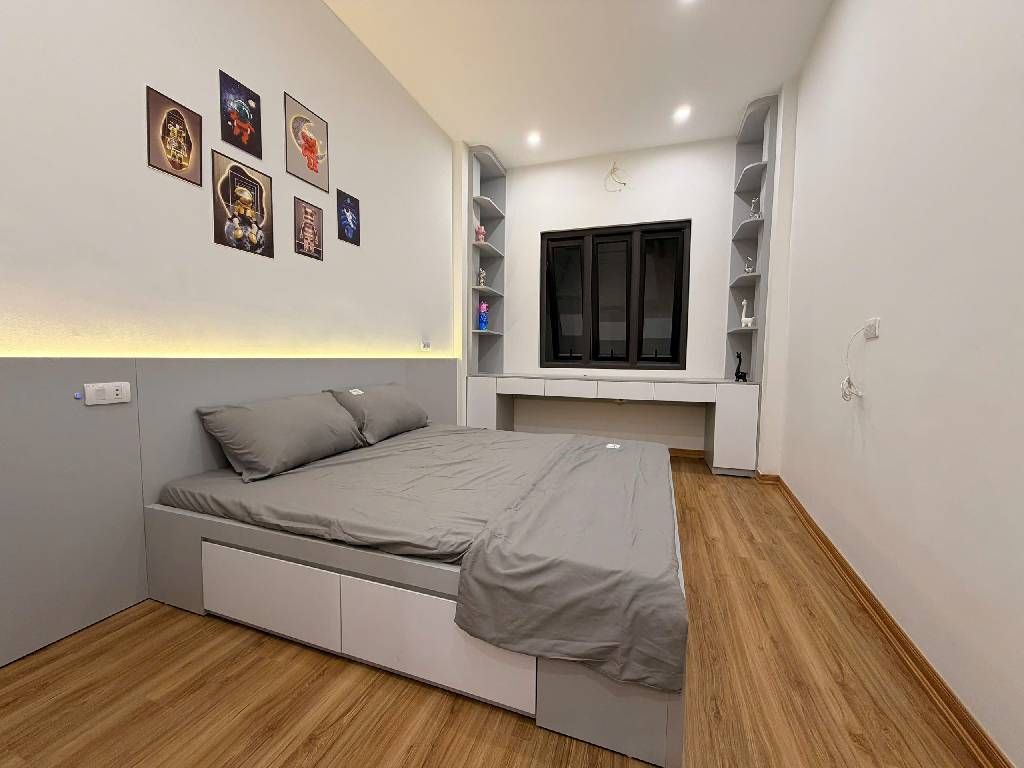 Bán nhà Khương Trung - diện tích 25m2 5 tầng - Ô tô đỗ cửa - giá 7,35 tỷ