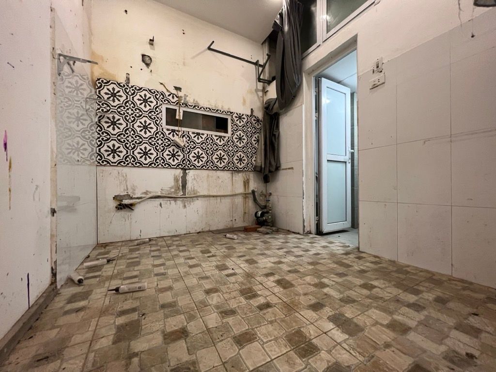 Bán nhà Hoàng Ngọc Phách - diện tích 70m2 1 tầng - Ô TÔ - KINH DOANH - giá 6,4 tỷ