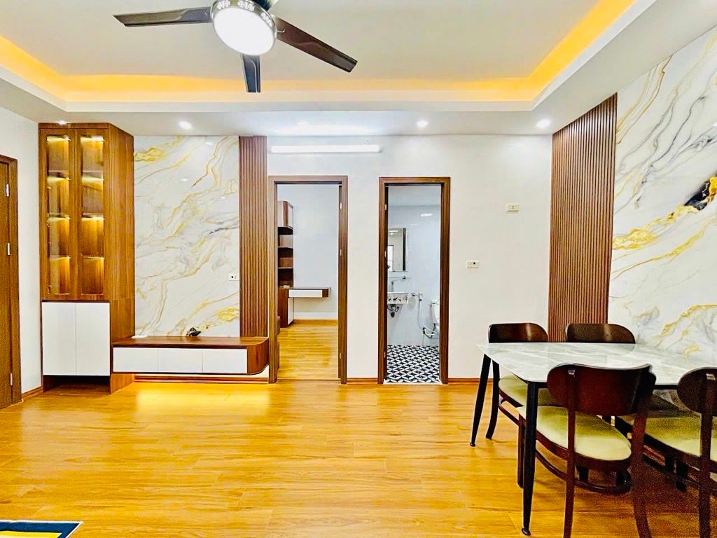 Bán nhà Nguyễn Xiển - diện tích 73.6m2 23 tầng - FULL NỘI THẤT - giá 5,4 tỷ