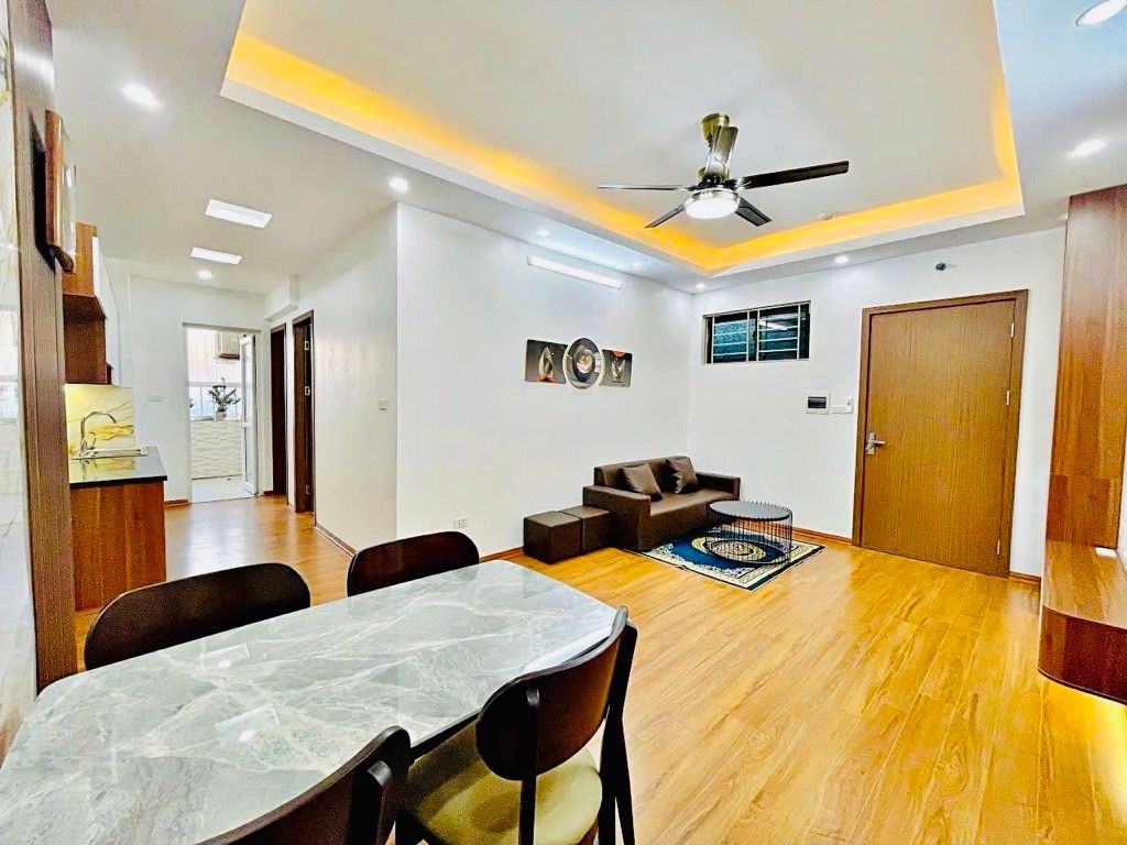 Bán nhà Nguyễn Xiển - diện tích 73.6m2 23 tầng - FULL NỘI THẤT - giá 5,4 tỷ