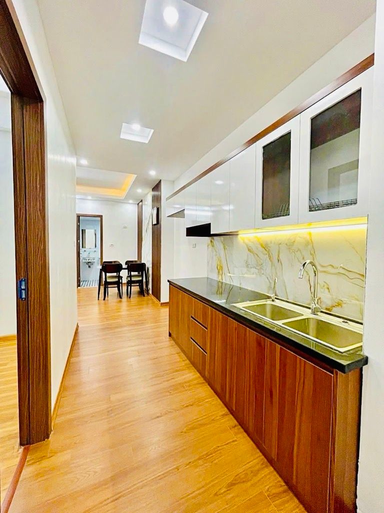 Bán nhà Nguyễn Xiển - diện tích 73.6m2 23 tầng - FULL NỘI THẤT - giá 5,4 tỷ