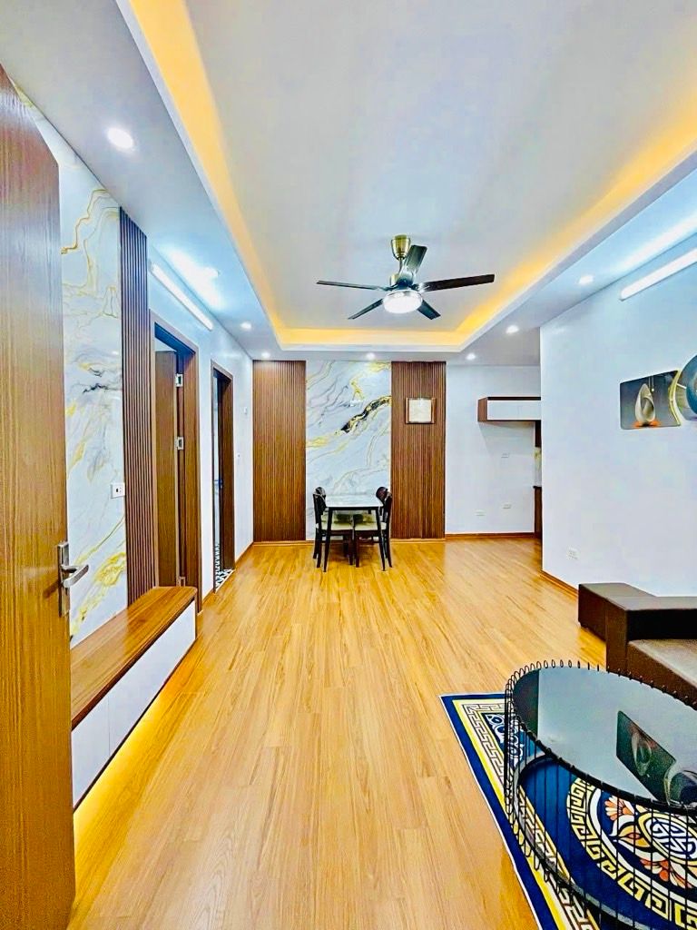 Bán nhà Nguyễn Xiển - diện tích 73.6m2 23 tầng - FULL NỘI THẤT - giá 5,4 tỷ