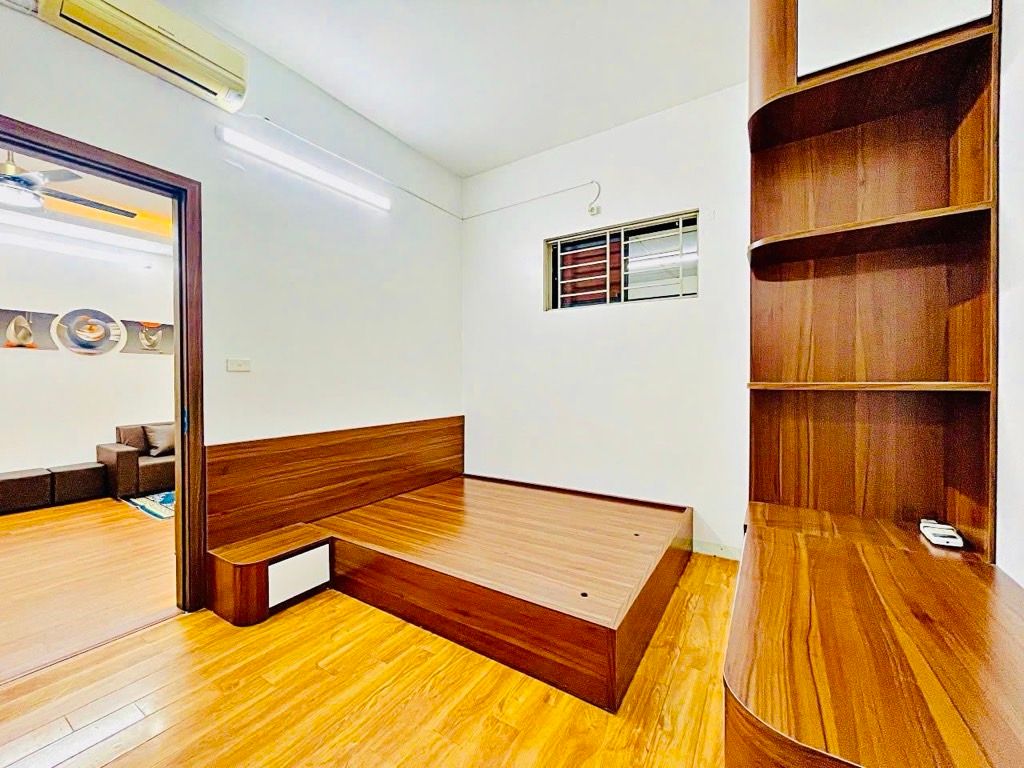 Bán nhà Nguyễn Xiển - diện tích 73.6m2 23 tầng - FULL NỘI THẤT - giá 5,4 tỷ