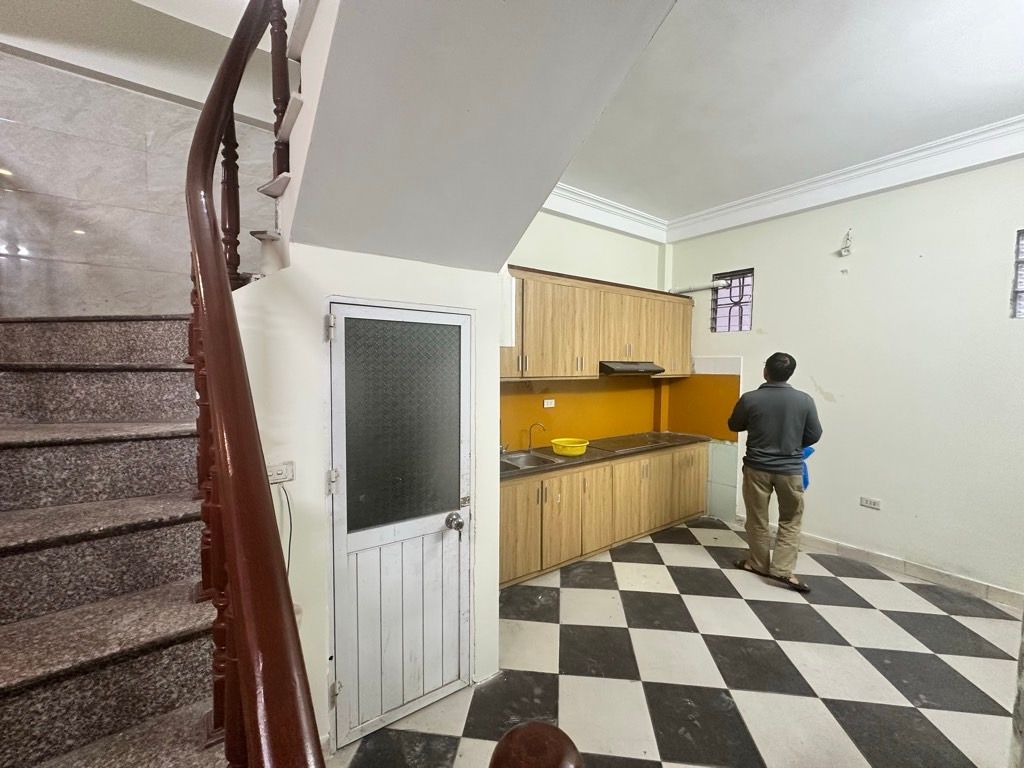 Bán nhà Thanh Lân - diện tích 31.3m2 4 tầng - gần ô tô - giá 7,1 tỷ