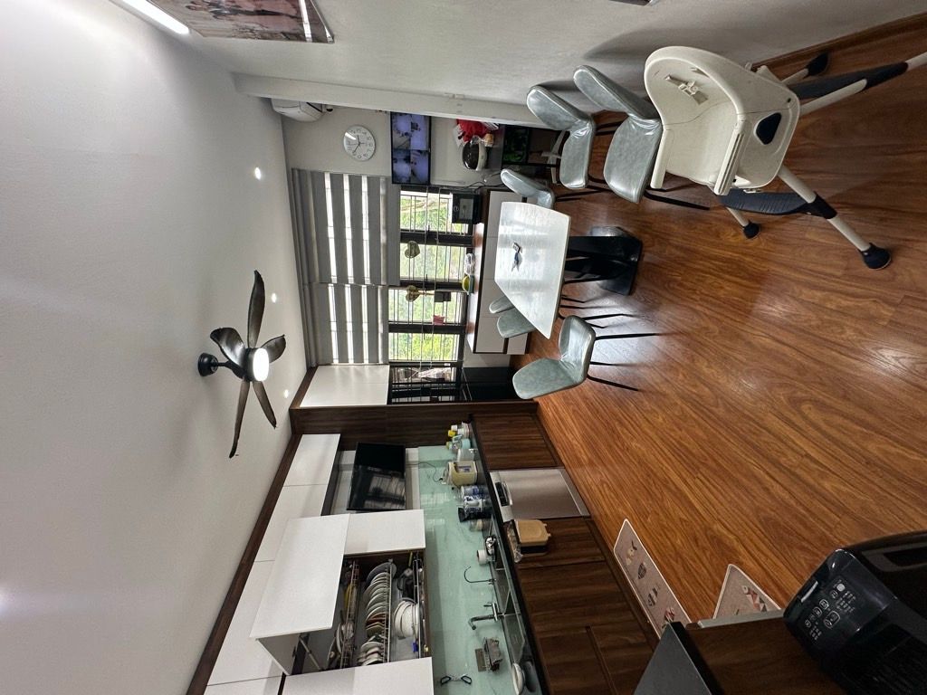 Bán nhà Dương Văn Bé - diện tích 45m2 6 tầng - ô tô qua nhà - giá 14,95 tỷ
