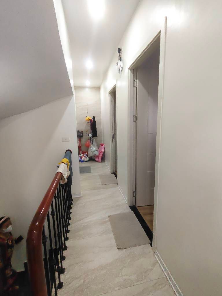 Bán nhà Giáp Bát - diện tích 41m2 5 tầng - ô tô tránh - giá 13,8 tỷ